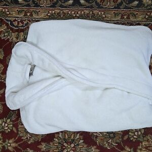 Plush White Bathrobe with Pockets